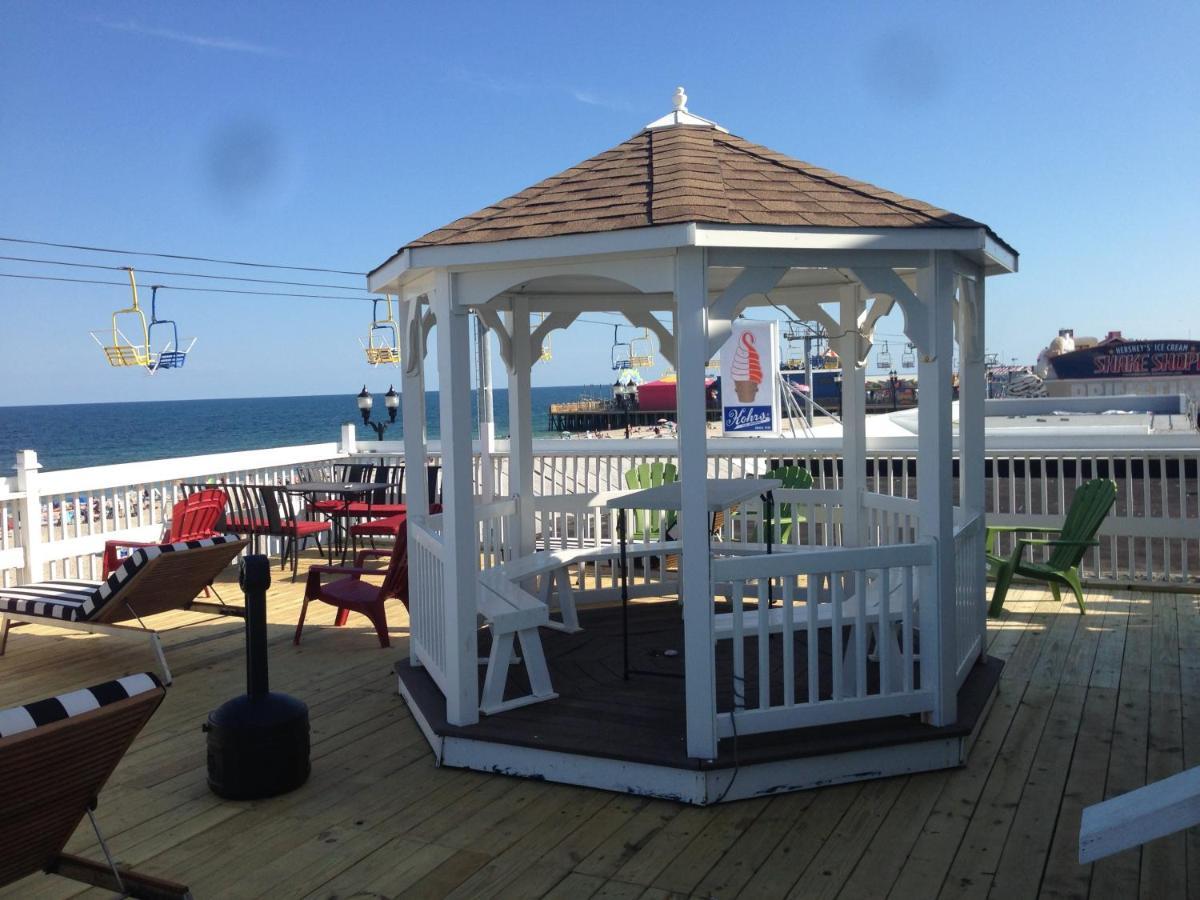 Boardwalk Hotel Charlee & Apartments Beach Hotel Oceanfront 시사이드 헤이츠 외부 사진