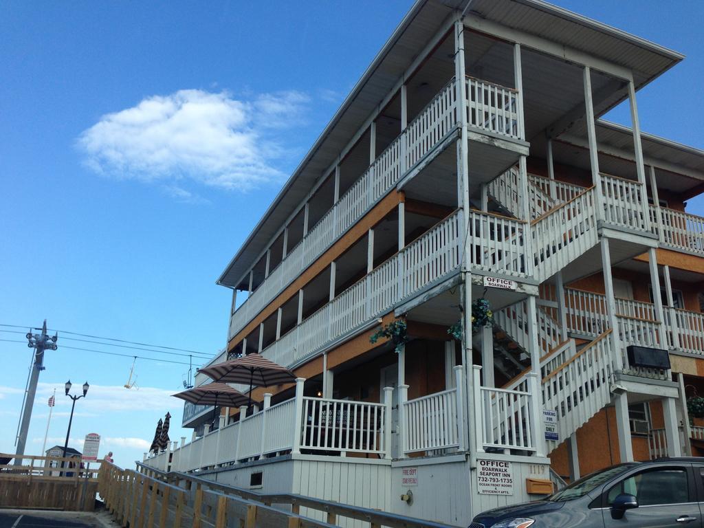 Boardwalk Hotel Charlee & Apartments Beach Hotel Oceanfront 시사이드 헤이츠 외부 사진