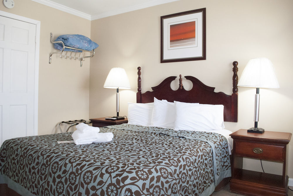 Boardwalk Hotel Charlee & Apartments Beach Hotel Oceanfront 시사이드 헤이츠 외부 사진