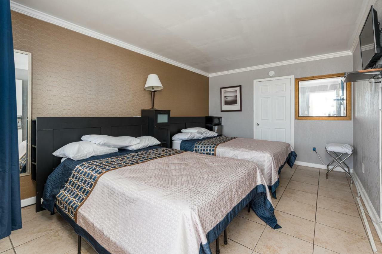 Boardwalk Hotel Charlee & Apartments Beach Hotel Oceanfront 시사이드 헤이츠 외부 사진