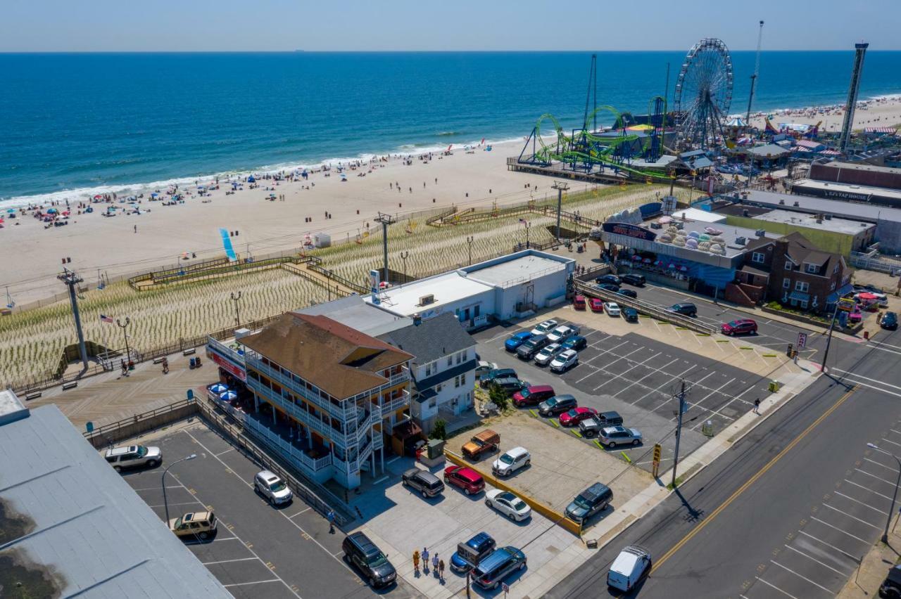 Boardwalk Hotel Charlee & Apartments Beach Hotel Oceanfront 시사이드 헤이츠 외부 사진