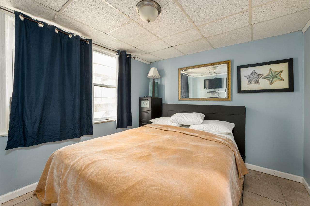 Boardwalk Hotel Charlee & Apartments Beach Hotel Oceanfront 시사이드 헤이츠 외부 사진